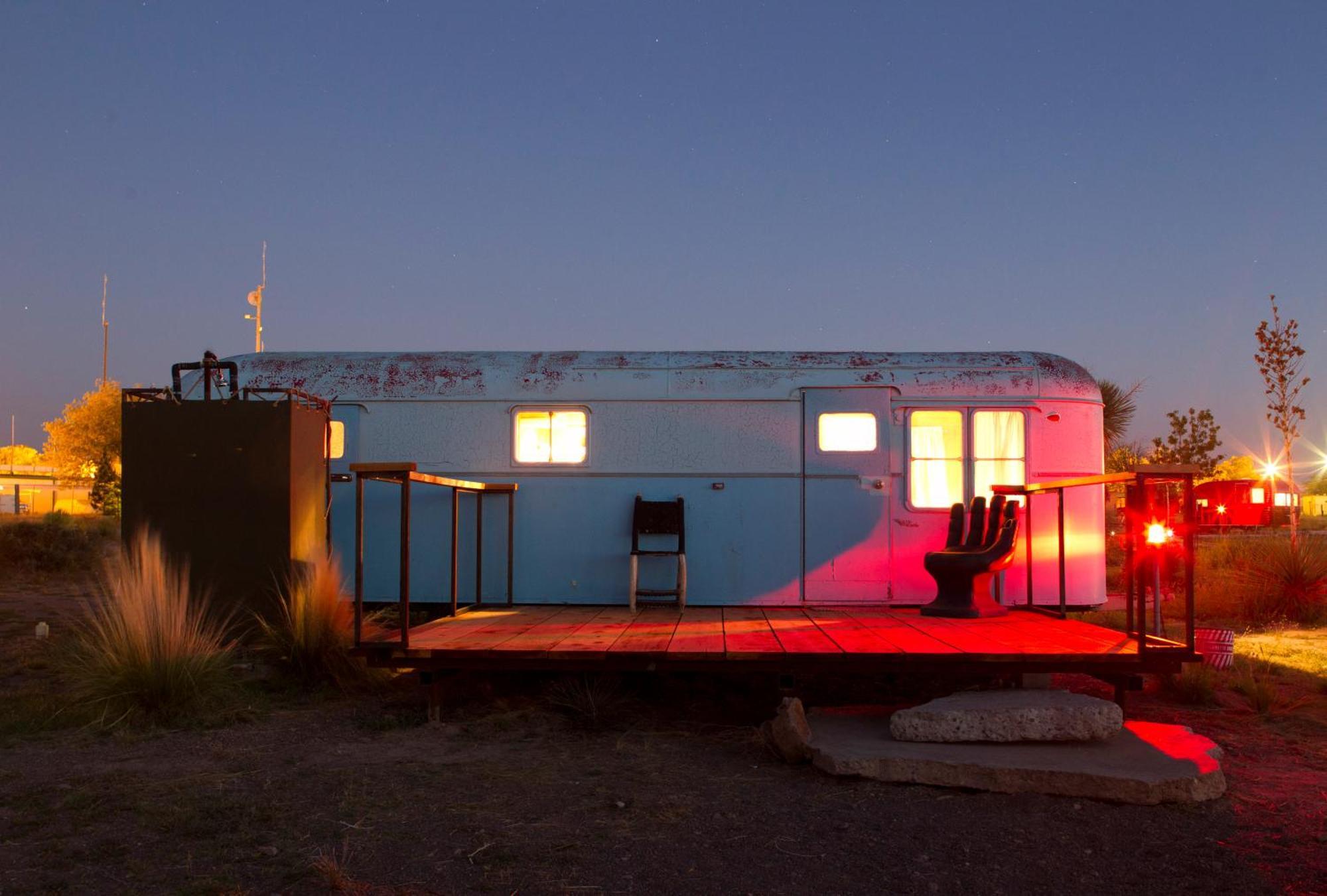 El Cosmico Villa Marfa Exterior photo